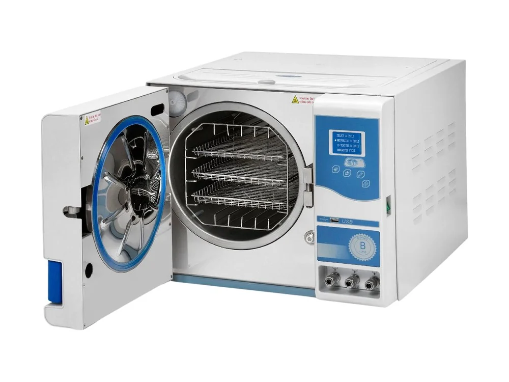 Autoclave clase B de sobremesa con la puerta abierta mostrando la cámara
